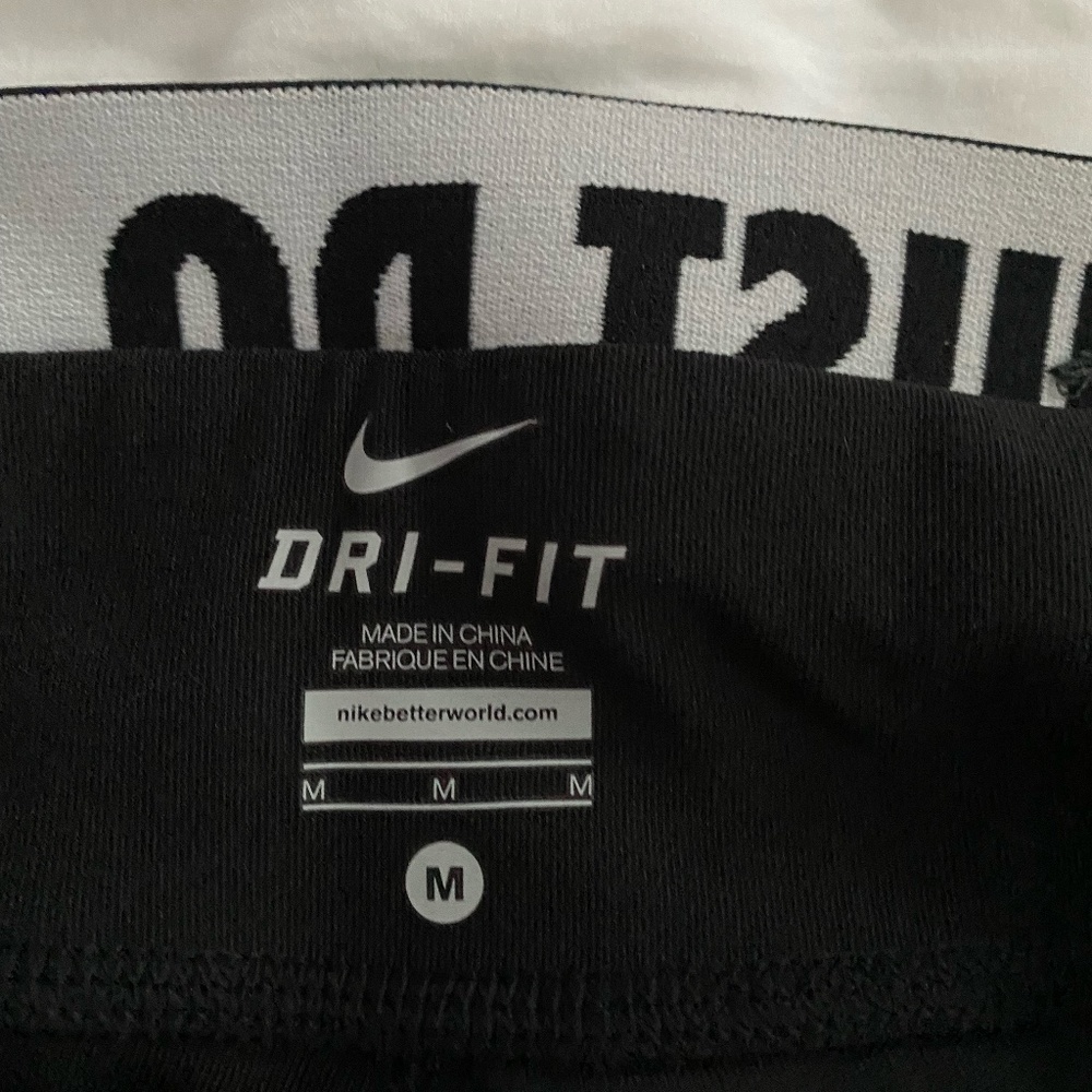 Back Bootcut Nike Leggings